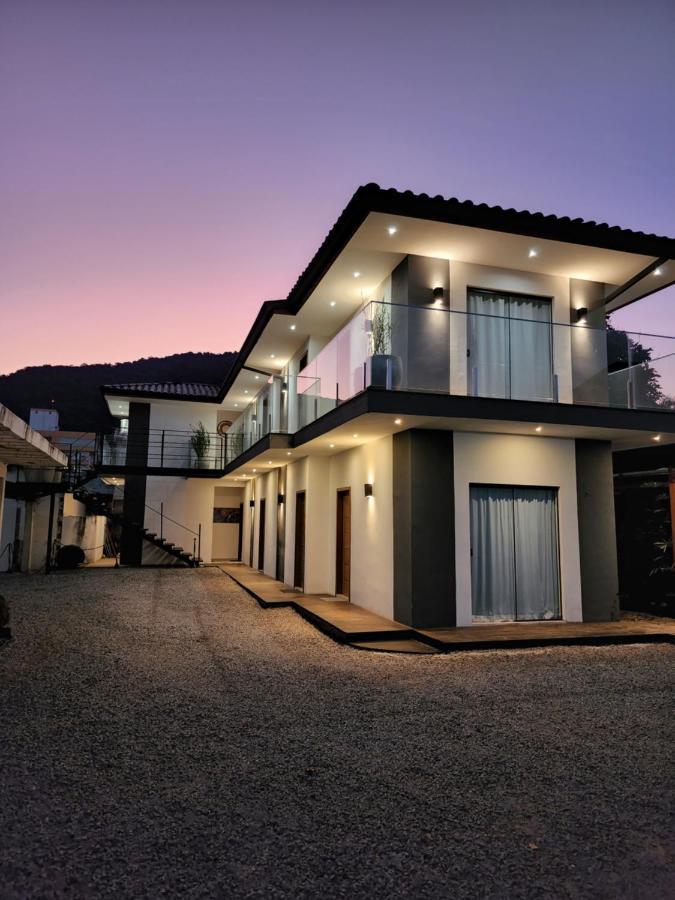Rei Dos Mares Suites Ubatuba Ngoại thất bức ảnh